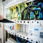 elektromos kábelbehúzó