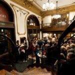 vígszínház víg szalon program