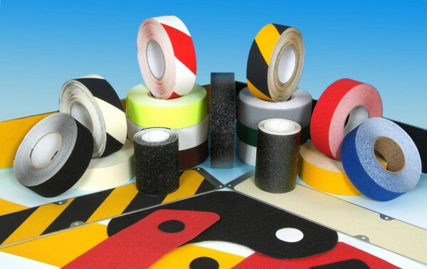 csúszásmentes burkolatok