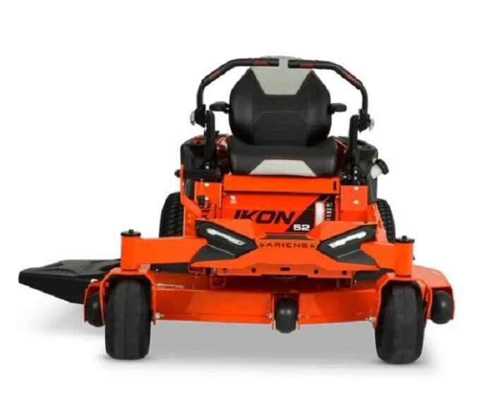 otthoni kertápolás fűnyíró traktor