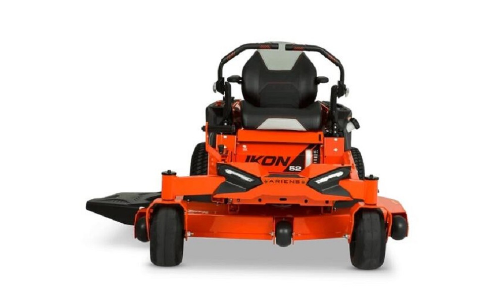 otthoni kertápolás fűnyíró traktor