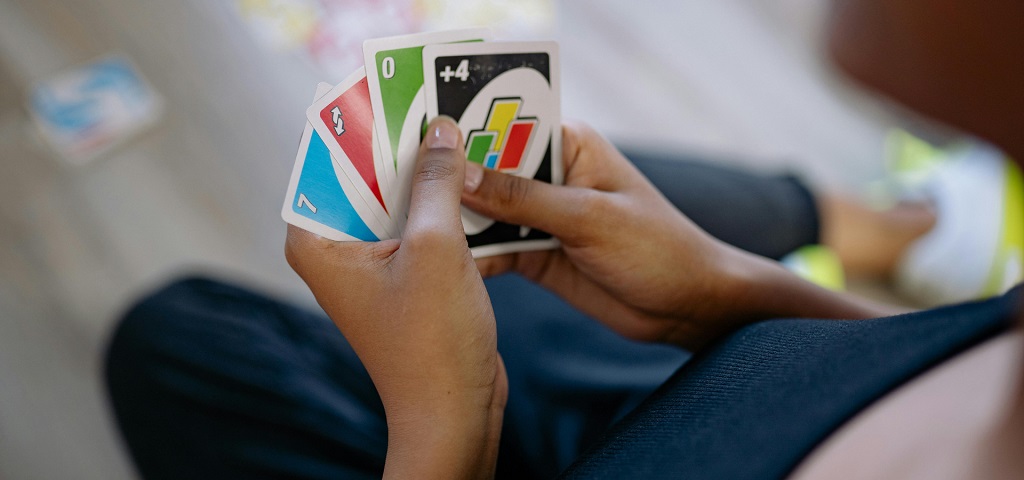 Piou Piou rövid pörgös kártyajátékok